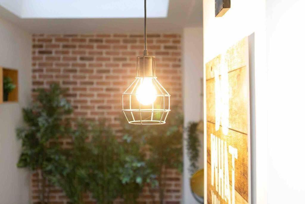 Loft De Courcaille - Balneo - Free Parking - Wifi Apartment Orleans Exterior photo
