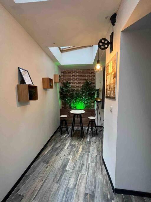 Loft De Courcaille - Balneo - Free Parking - Wifi Apartment Orleans Exterior photo